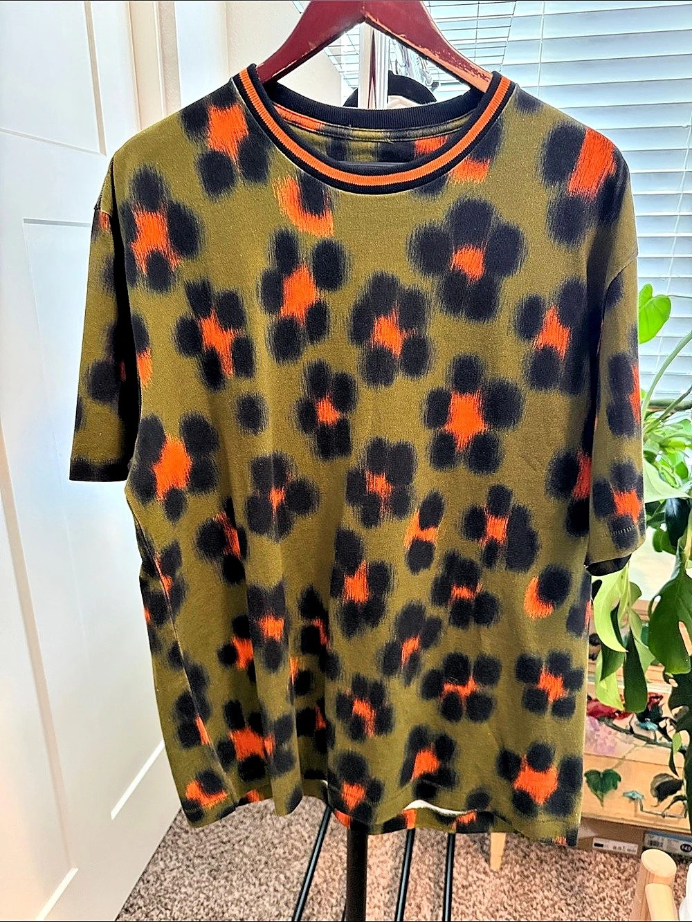 KENZO Hana Leopard Classic T-Shirt in Green & Orange